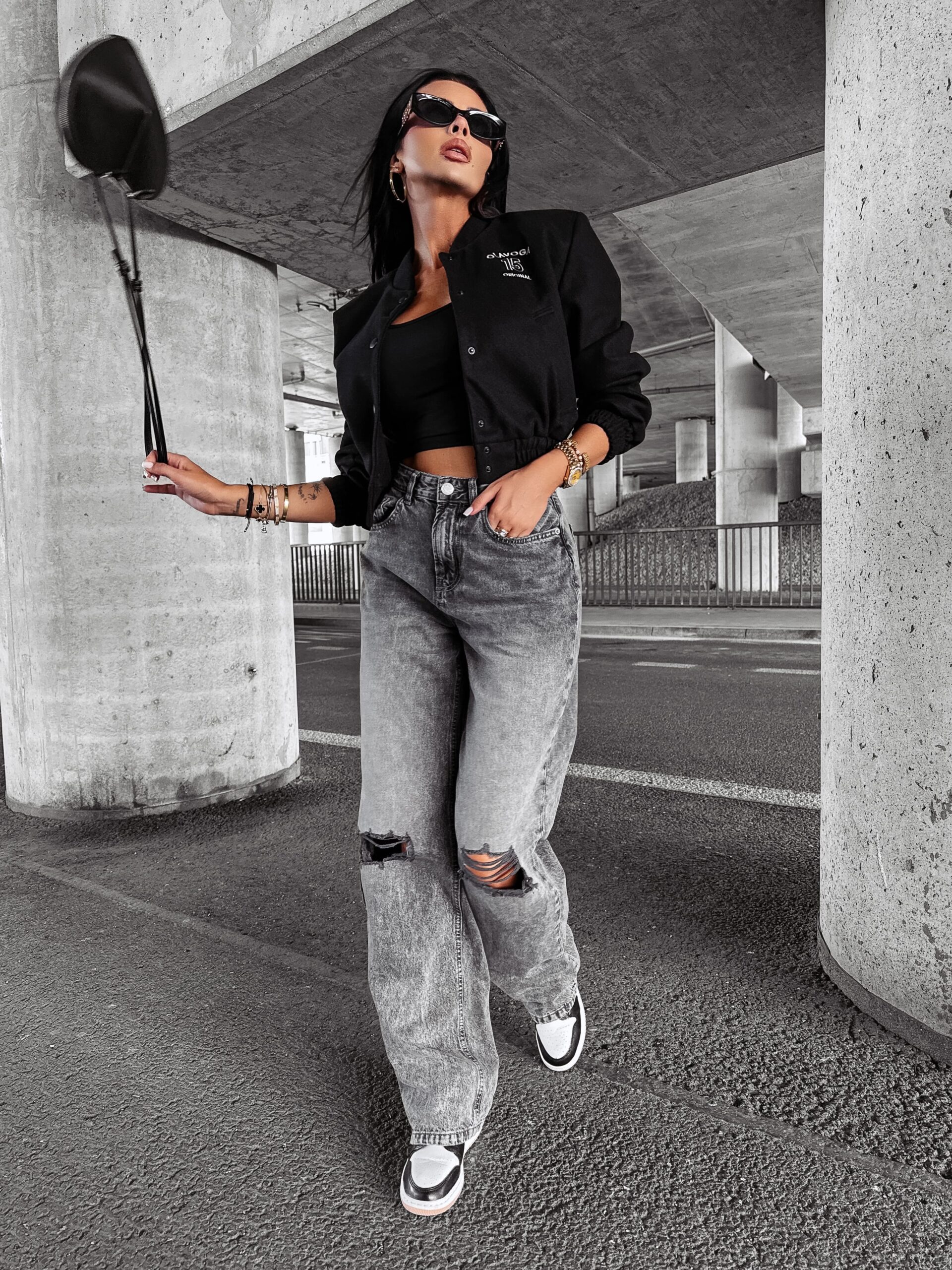 Kurtka przejściowa bomberka BASEBALL OLAVOGA czarna