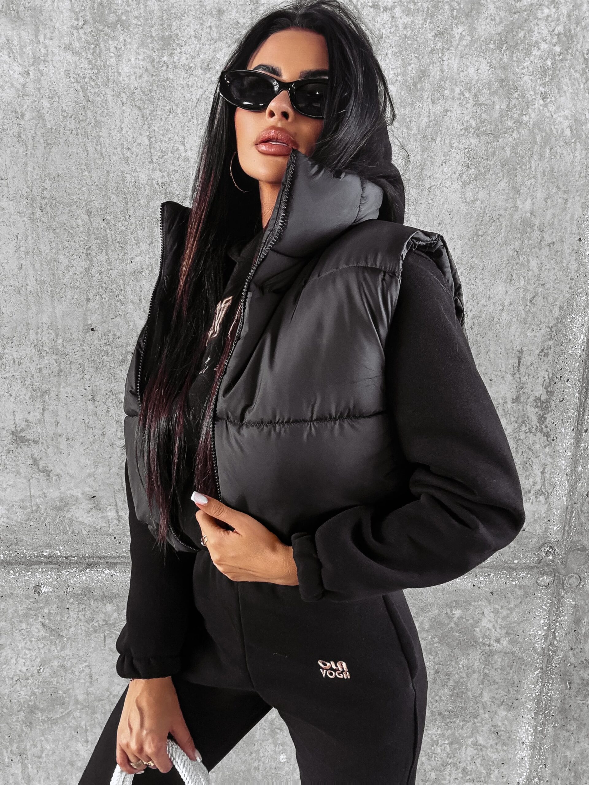 Kamizelka sportowa CROWN OLAVOGA czarna