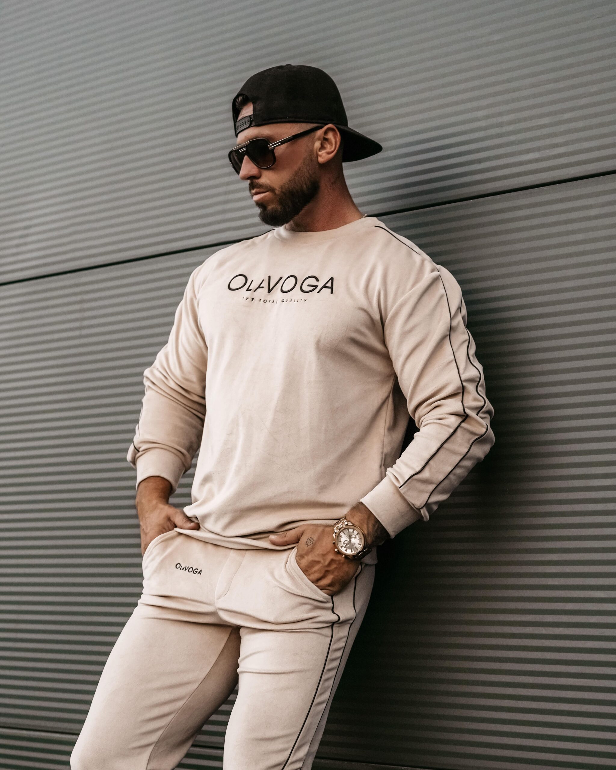 Dres męski welurowy DRESSY MEN OLAVOGA beżowy