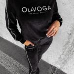 Komplet dres welurowy damski DRESSY OLAVOGA czarny