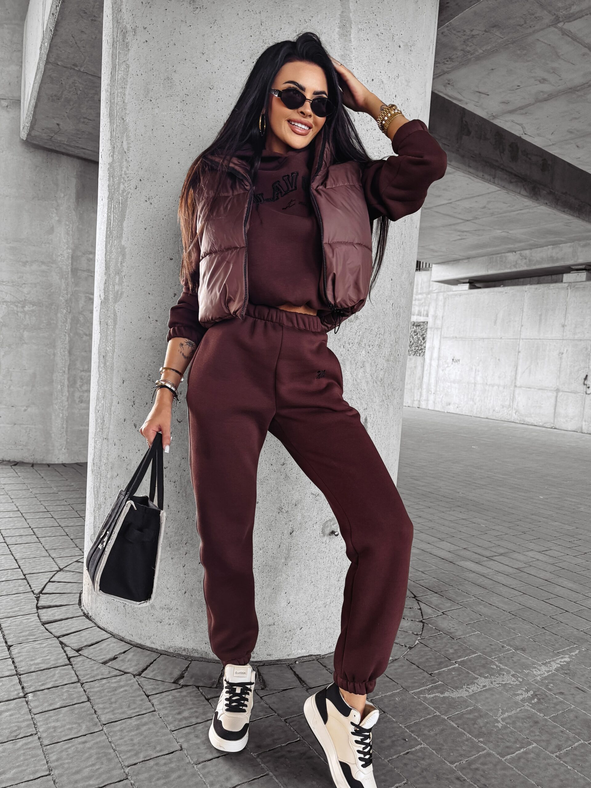 Dres damski ocieplany HONESTY OLAVOGA czekolada Dres damski ocieplany HONESTY OLAVOGA czekolada