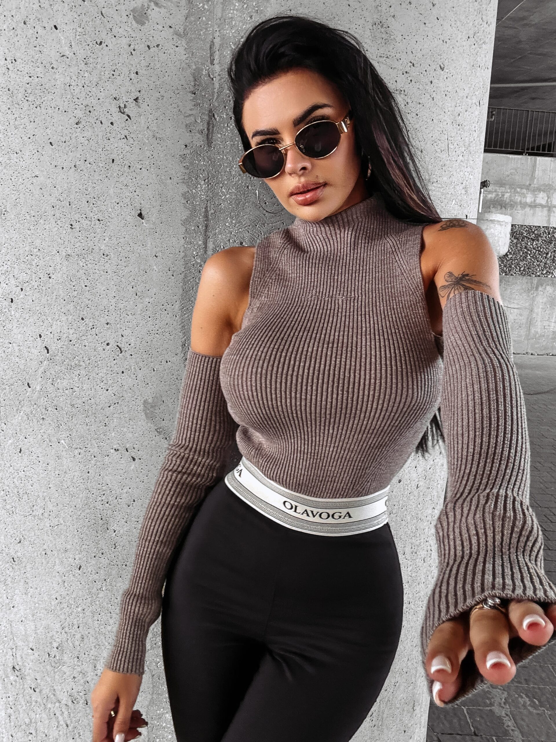 Top prążkowany FLIGHT OLAVOGA kawa