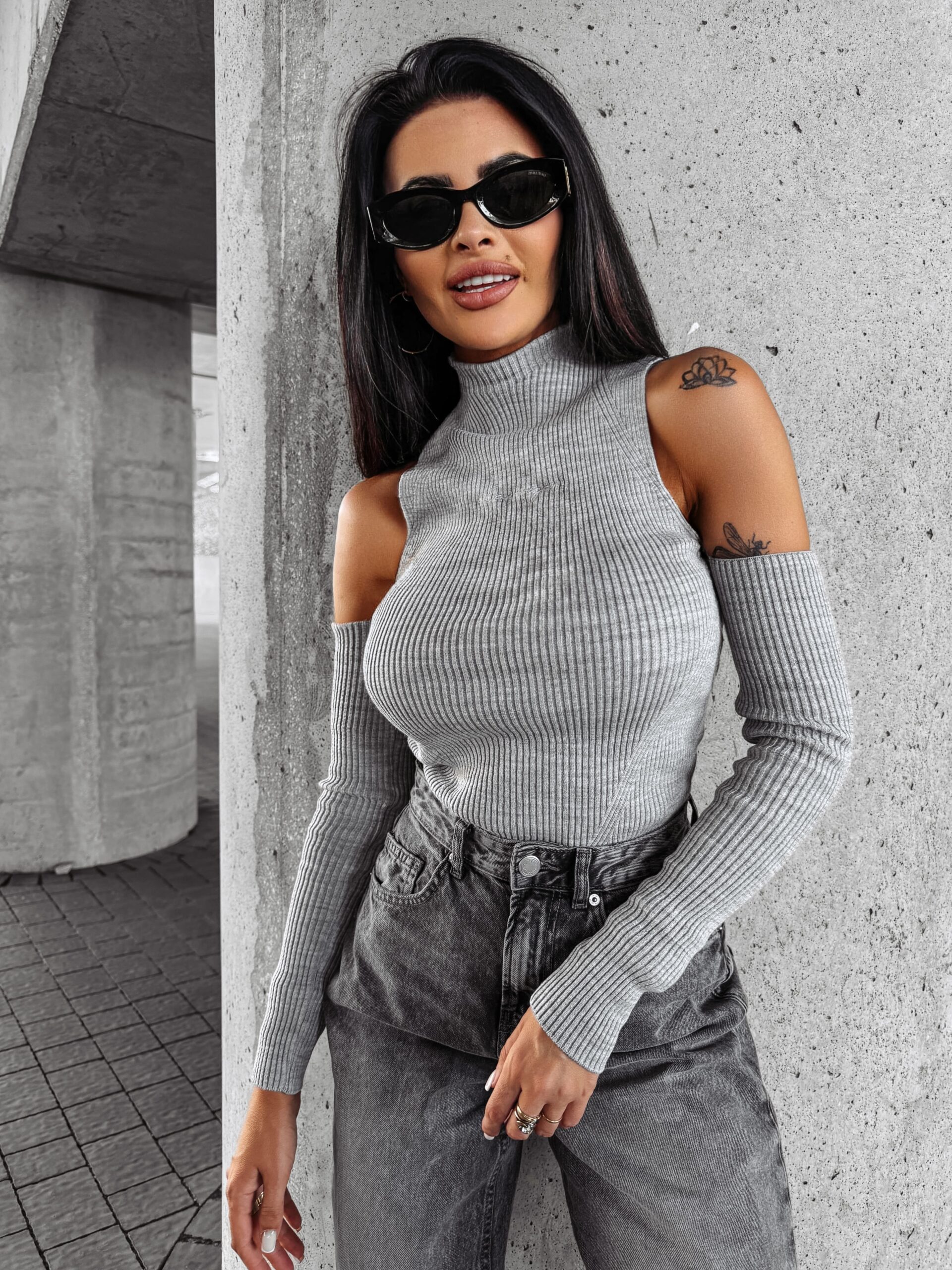 Top prążkowany FLIGHT OLAVOGA szary