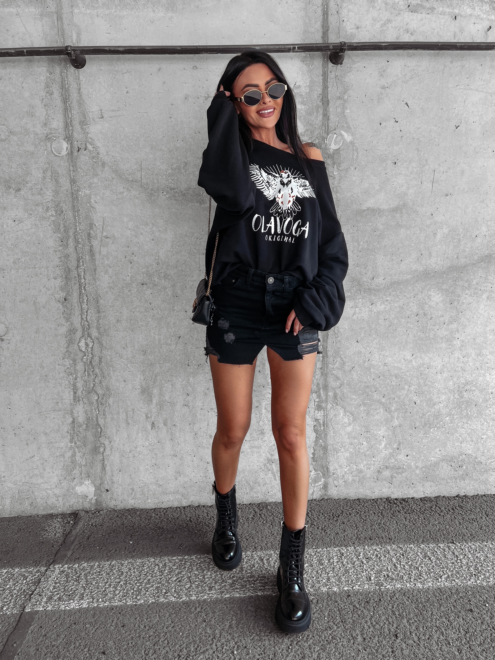 Spódniczka jeansowa mini NOVA OLAVOGA czarna