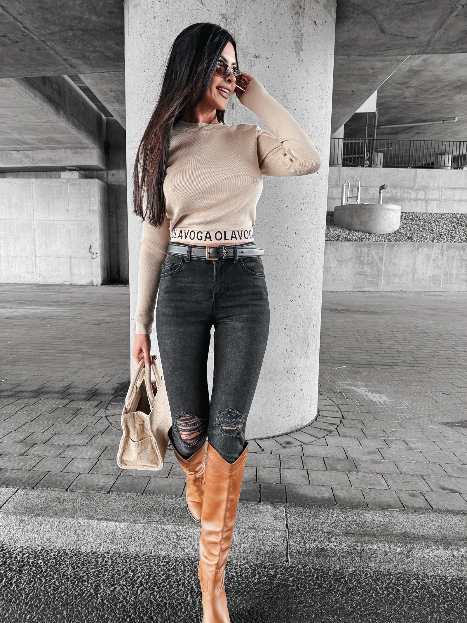 Bluzka sweterkowa CRETE OLAVOGA beżowa