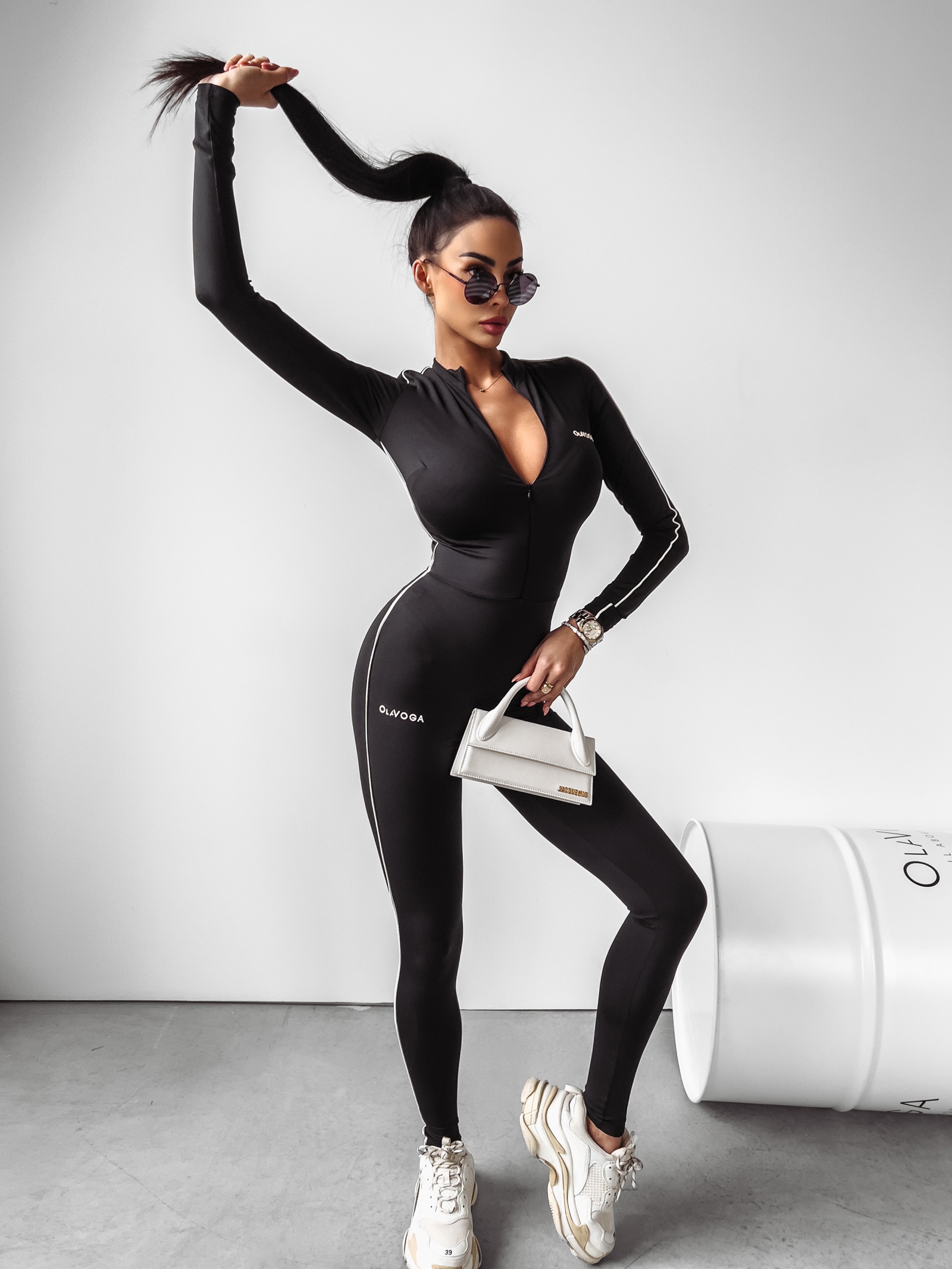 Kombinezon modelujący STRETCHY OLAVOGA czarny Kombinezon modelujący STRETCHY OLAVOGA czarny