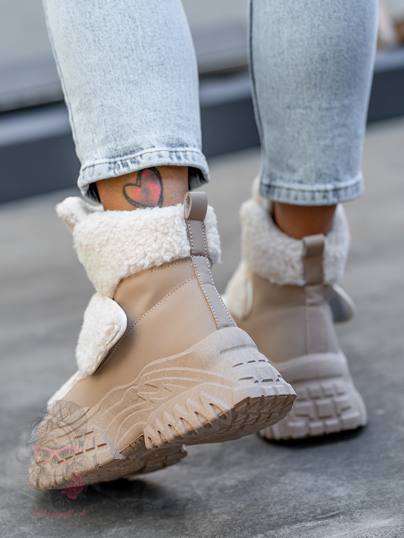 Botki z barankiem Madam Dobbs beżowe