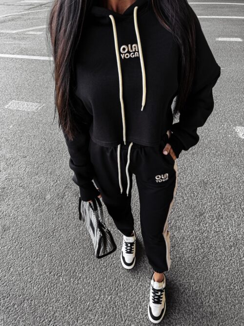 Bluza z kapturem CALMIA OLAVOGA czarna