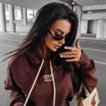 Bluza z kapturem CALMIA OLAVOGA czekoladowa