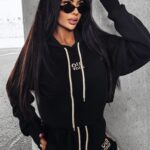 Bluza z kapturem CALMIA OLAVOGA czarna