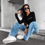 Sweter prążkowany SOFT OLAVOGA czarny