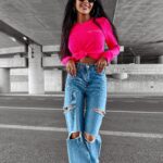 Sweter prążkowany SOFT OLAVOGA neonowy róż