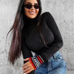 Sweter golf prążkowany NEVE OLAVOGA czarny