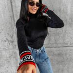 Sweter golf prążkowany NEVE OLAVOGA czarny