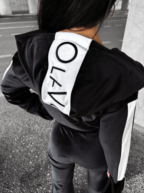 Dres welurowy IVORY OLAVOGA czarny