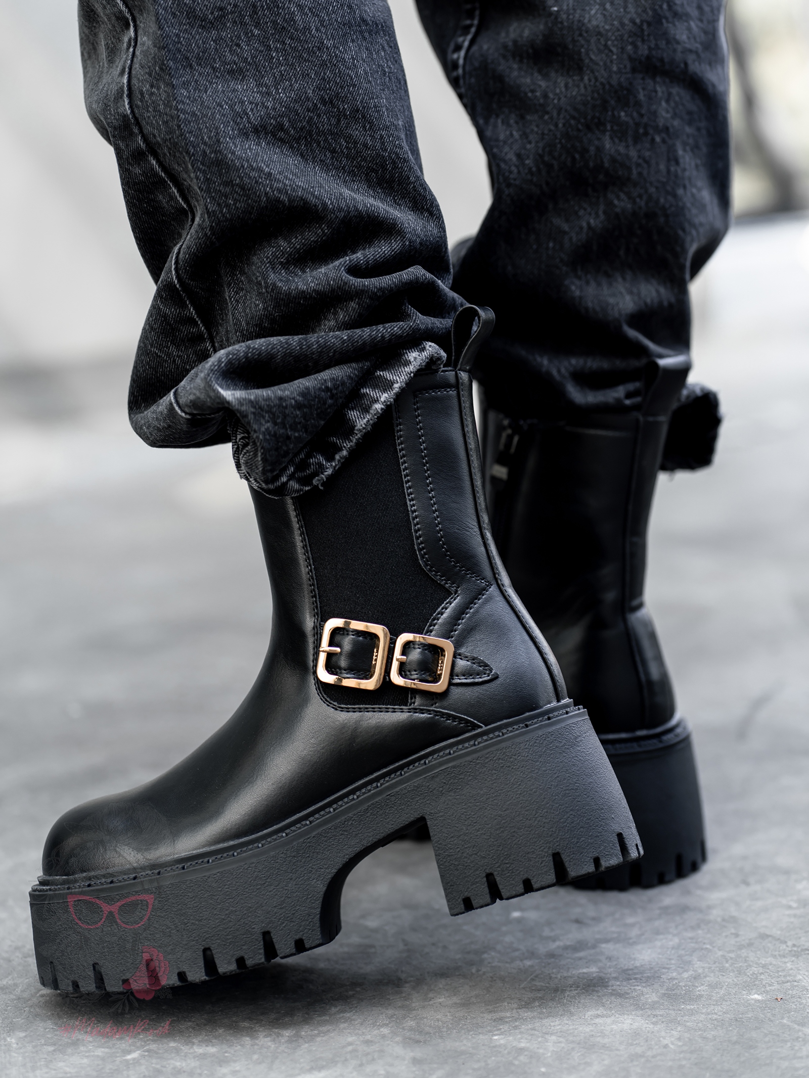 Botki na grubej podeszwie Rock Risson czarne