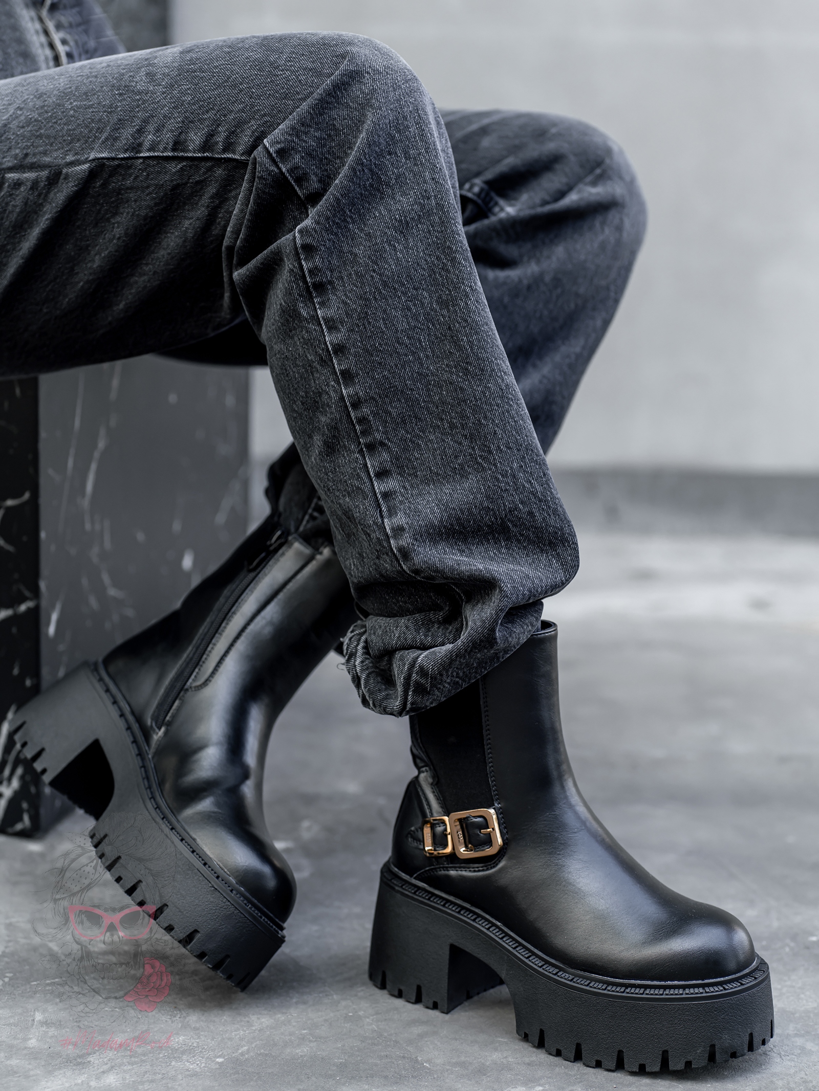 Botki na grubej podeszwie Rock Risson czarne