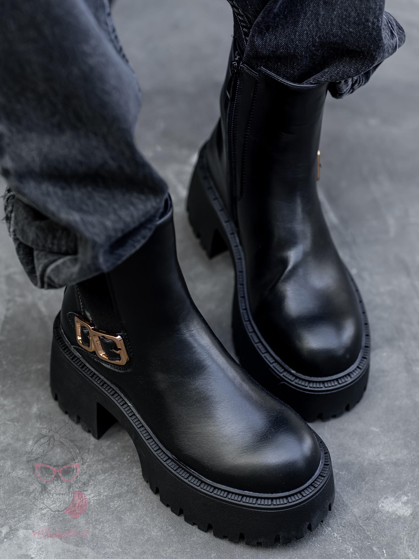 Botki na grubej podeszwie Rock Risson czarne