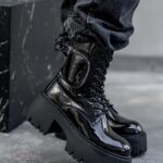 Botki lakierowane na grubej podeszwie Rock Raker czarne