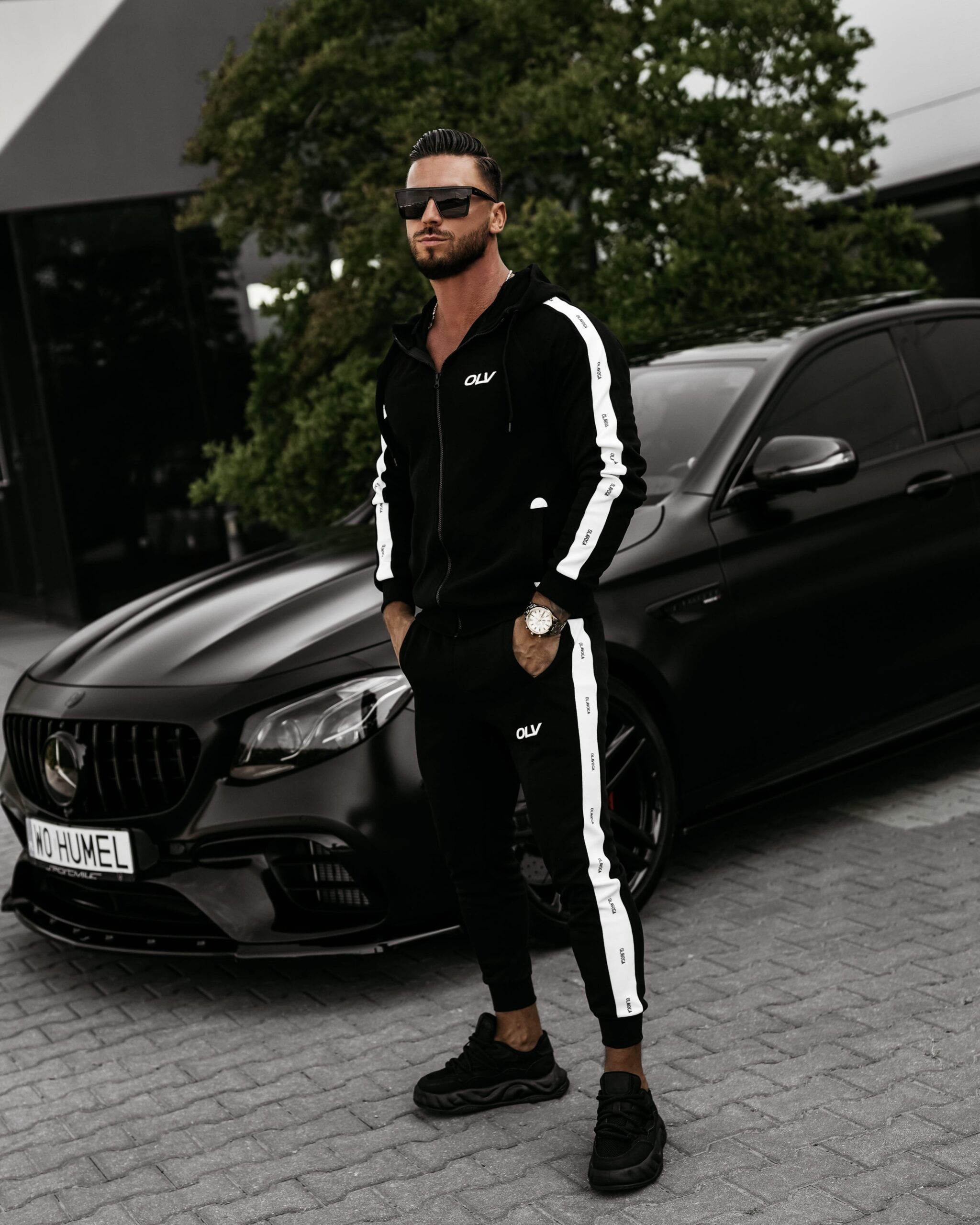 Komplet dres męski z lampasem WEEK OLAVOGA czarny