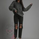 Sweter pleciony z szarpaniami Utto stalowy