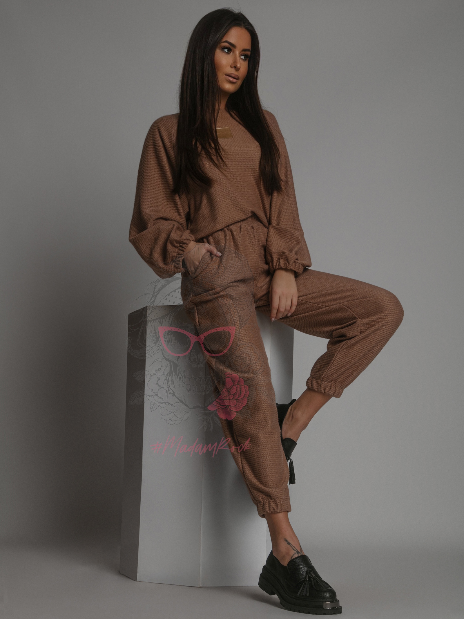 Komplet sweterkowy Cossy brązowy Komplet sweterkowy Cossy brązowy