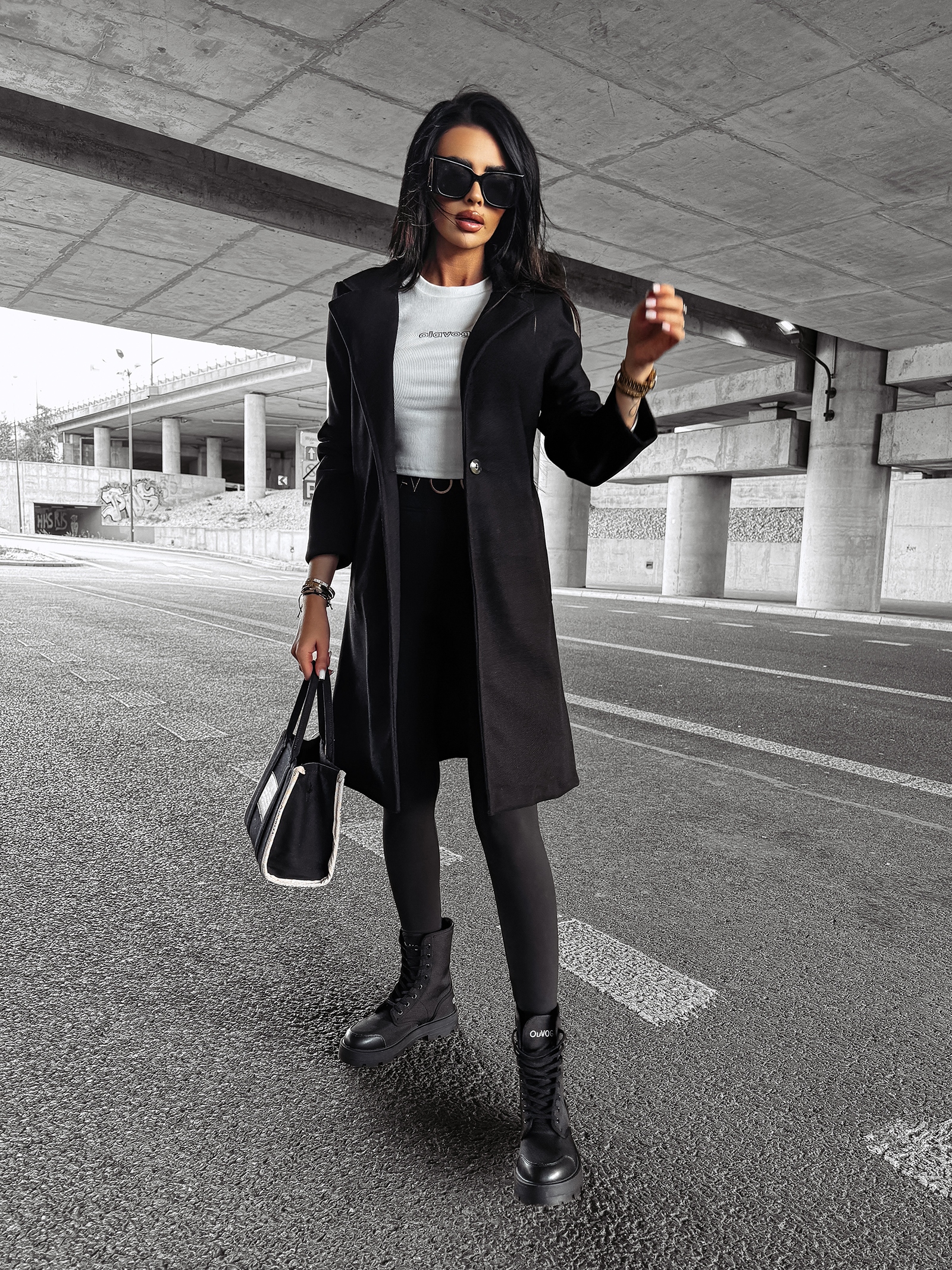 Płaszcz jesienny LOVER OLAVOGA czarny