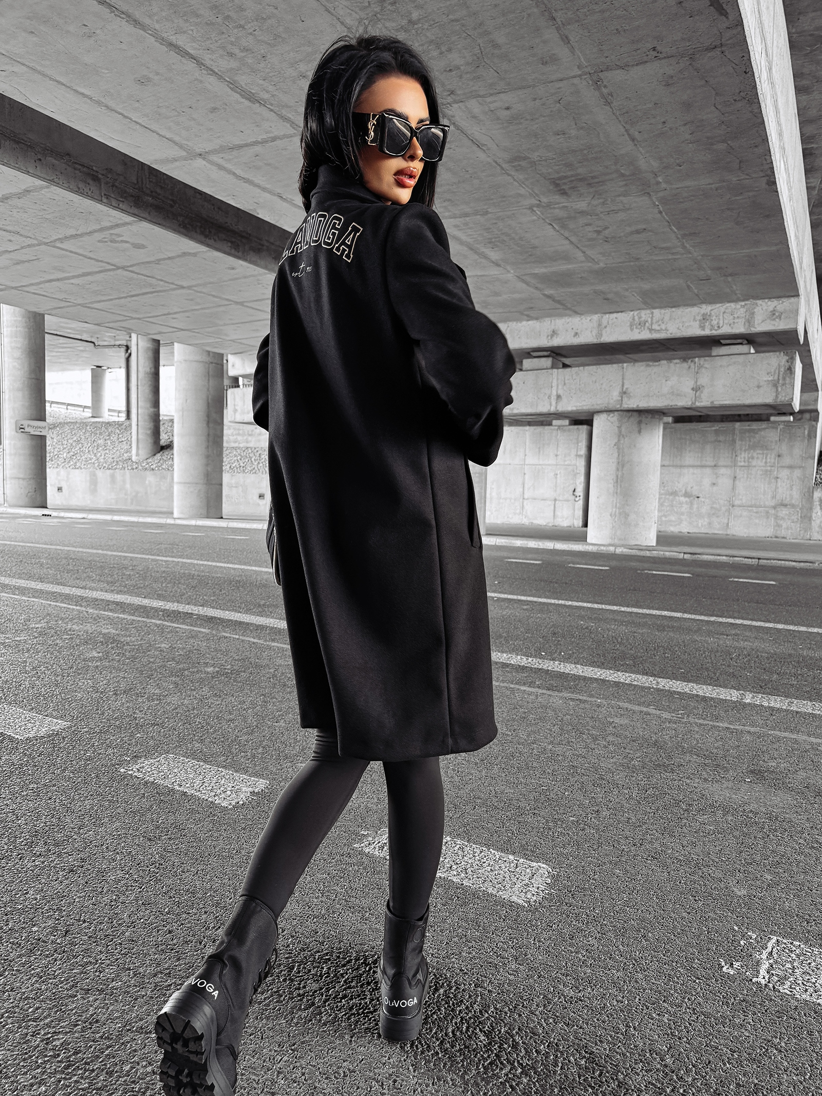 Płaszcz jesienny LOVER OLAVOGA czarny