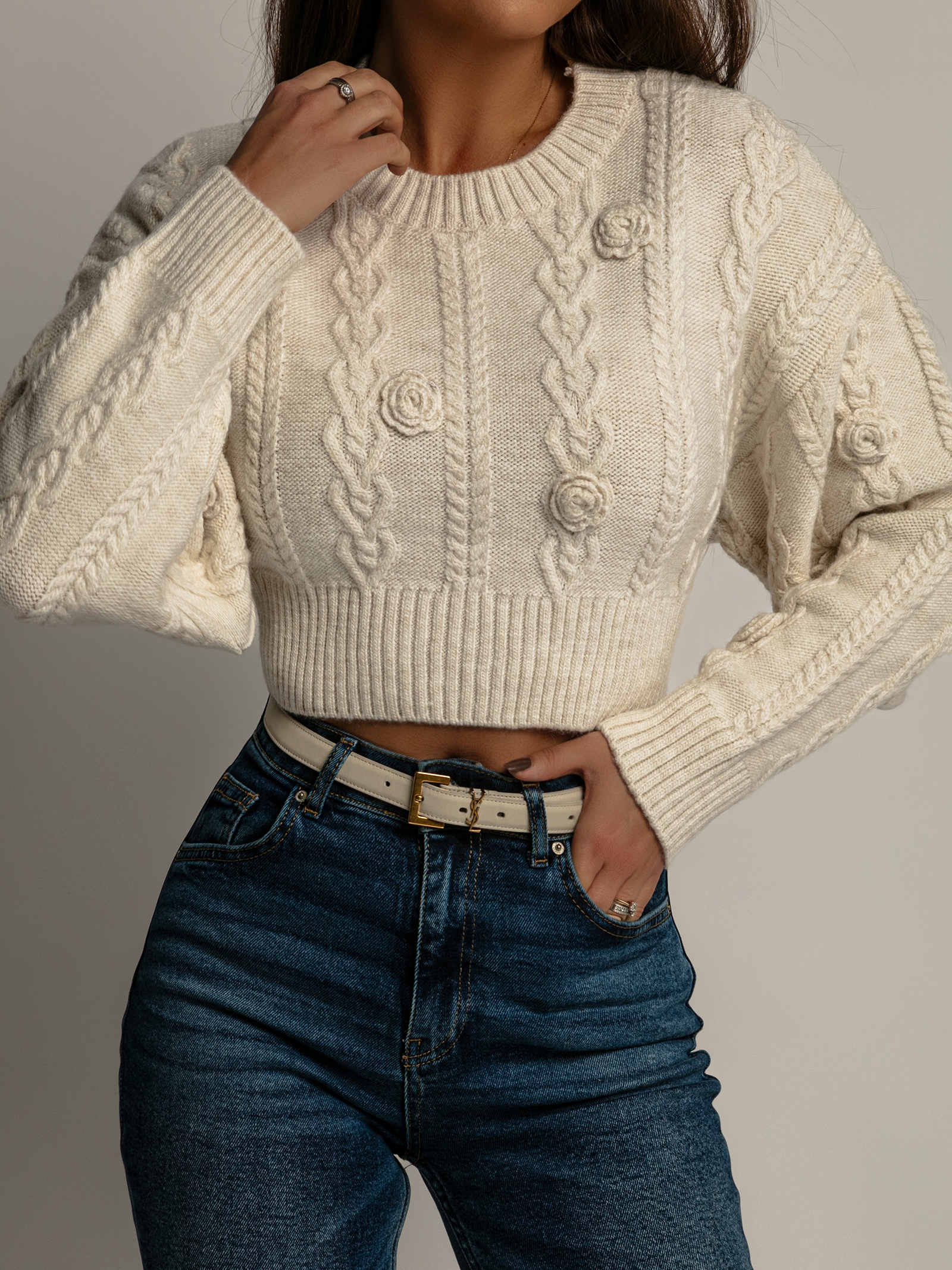 Sweter z odkrytymi plecami Mitesso beżowy Sweter z odkrytymi plecami Mitesso beżowy