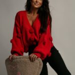 Sweter z różami Gunses czerwony