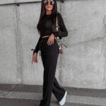 Bluzka dopasowana wiązana DONIA OLAVOGA czarna