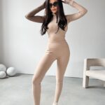 Komplet dopasowany elastyczny TULA OLAVOGA beżowy