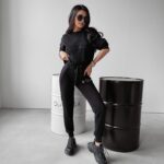 Sweter oversize logowany YUKIO OLAVOGA czarny