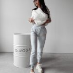 Sweter oversize logowany YUKIO OLAVOGA ecru