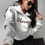 Bluza kangurka z nadrukiem MAL OLAVOGA ecru