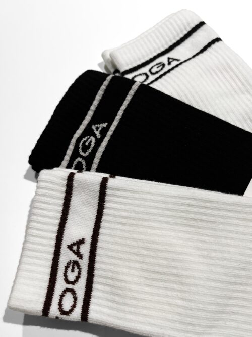 Skarpetki damskie za kostkę DAGITI OLAVOGA czarny-ecru