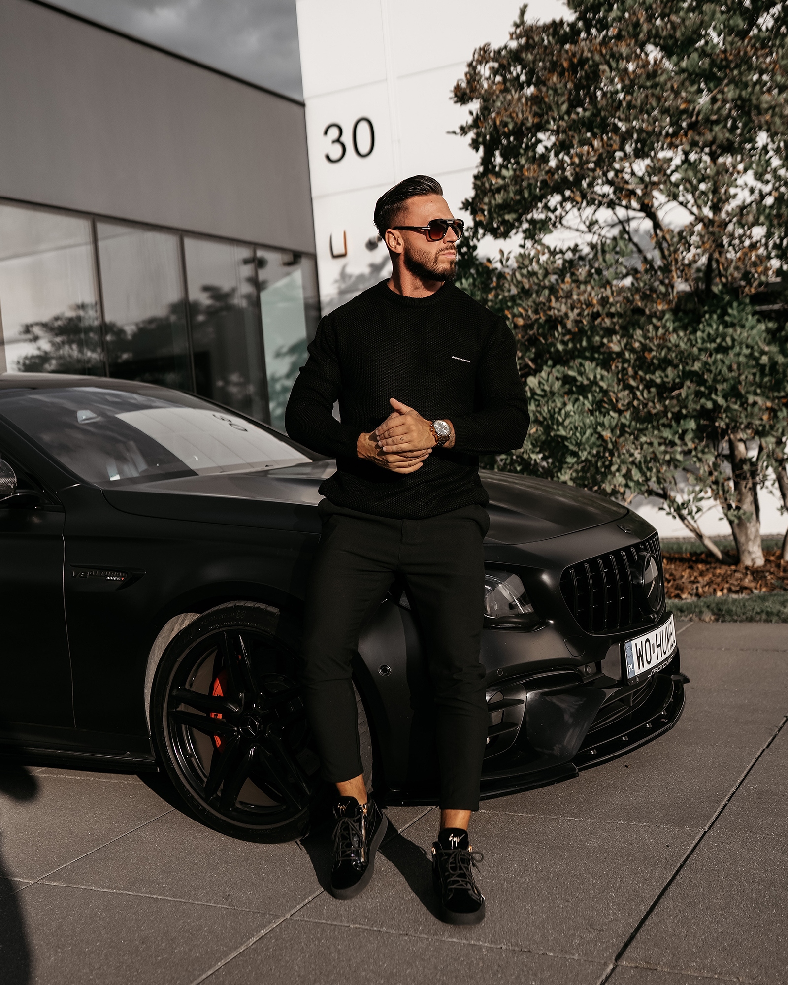 Sweter męski klasyczny DUSTER OLAVOGA czarny