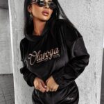 Dres damski welurowy VERA OLAVOGA czarny