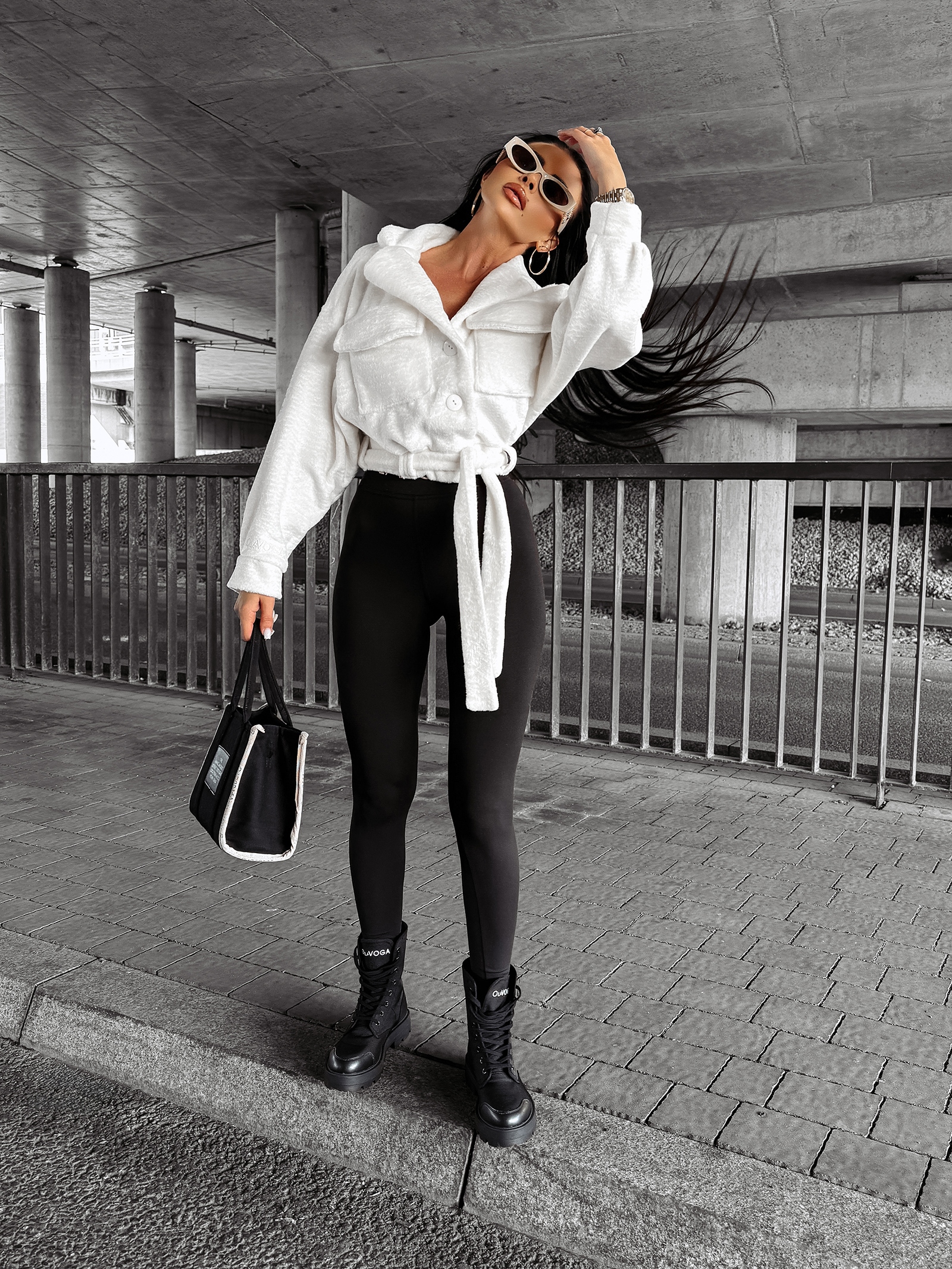 Kurtka damska z futerkiem STAR OLAVOGA ecru