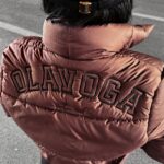 Kurtka puchowa bomber OLVERA OLAVOGA brązowa