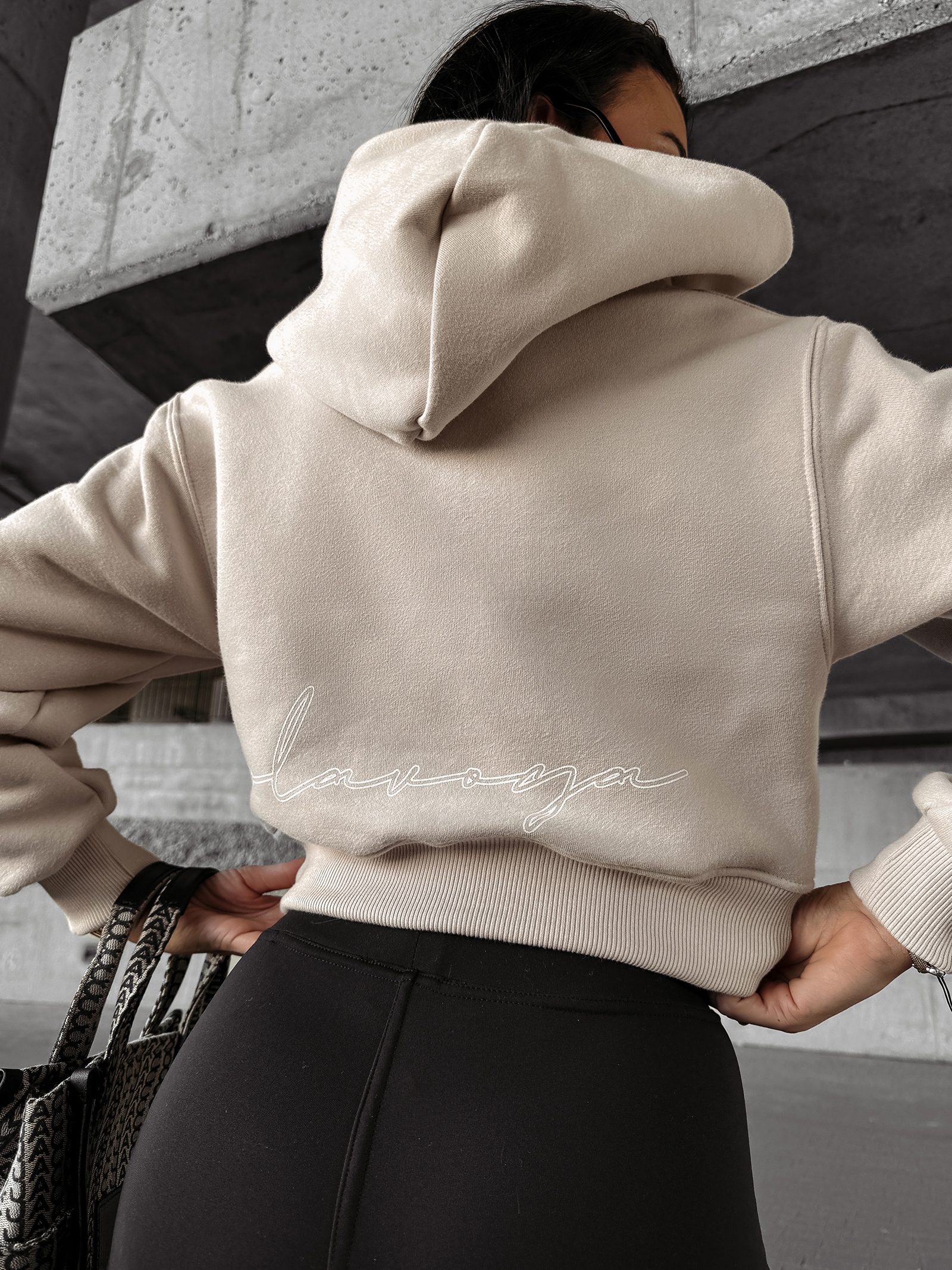 Bluza z kapturem PIANCA OLAVOGA beżowa Bluza z kapturem PIANCA OLAVOGA beżowa