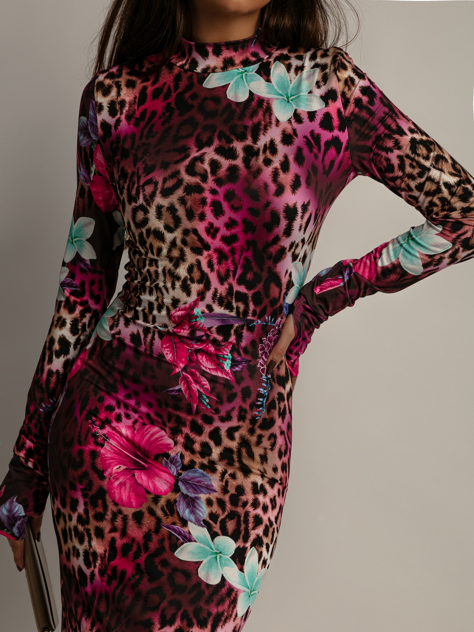 Sukienka midi z lycry NB Nemis panterka + kwiaty Sukienka midi z lycry NB Nemis panterka + kwiaty