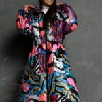 Płaszcz taliowany MC Olelo kolorowy