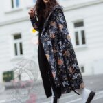 Lekki płaszcz w czaszki Moderni czarny