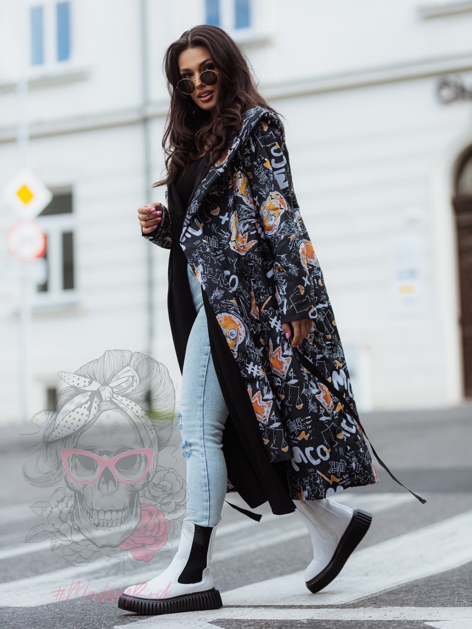 Lekki płaszcz w czaszki Moderni czarny