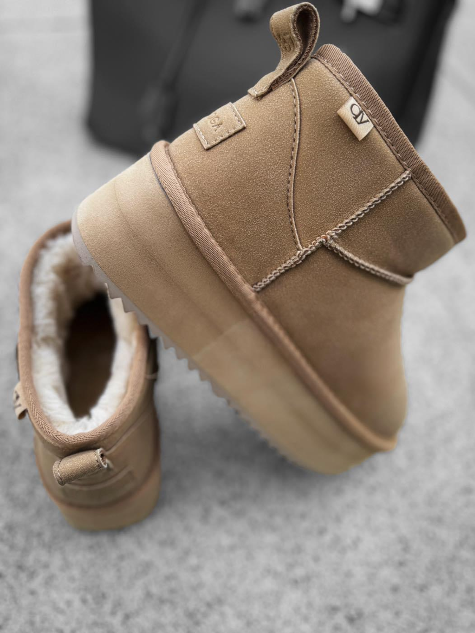 PRZEDSPRZEDAŻ Botki śniegowce MISTIC OLAVOGA beżowe