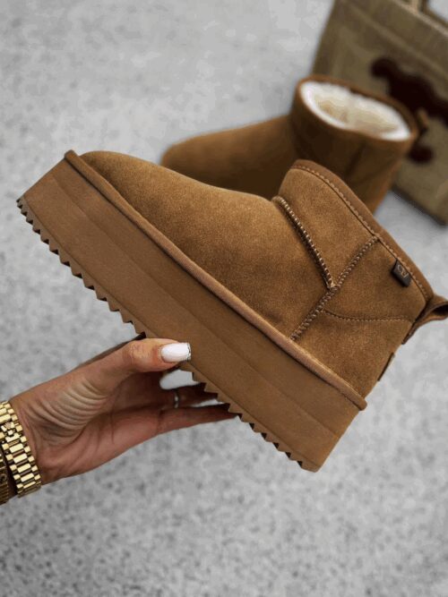 PRZEDSPRZEDAŻ Botki śniegowce MISTIC OLAVOGA karmelowe