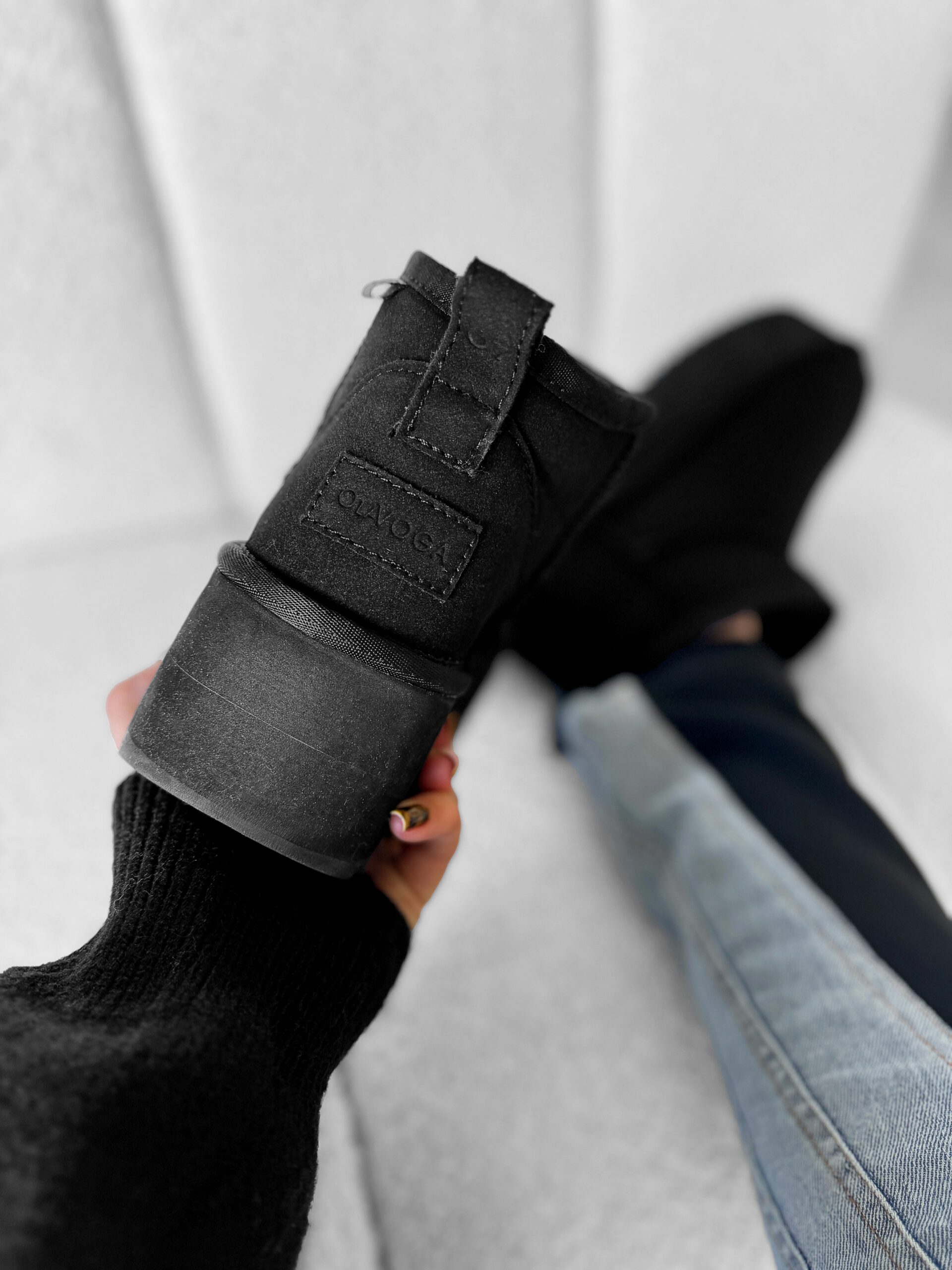 PRZEDSPRZEDAŻ Botki śniegowce MISTIC OLAVOGA czarne