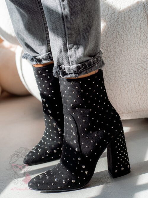 Botki na słupku Madam Kodzo czarne