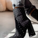 Botki na słupku Madam Kodzo czarne